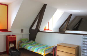 Internat4